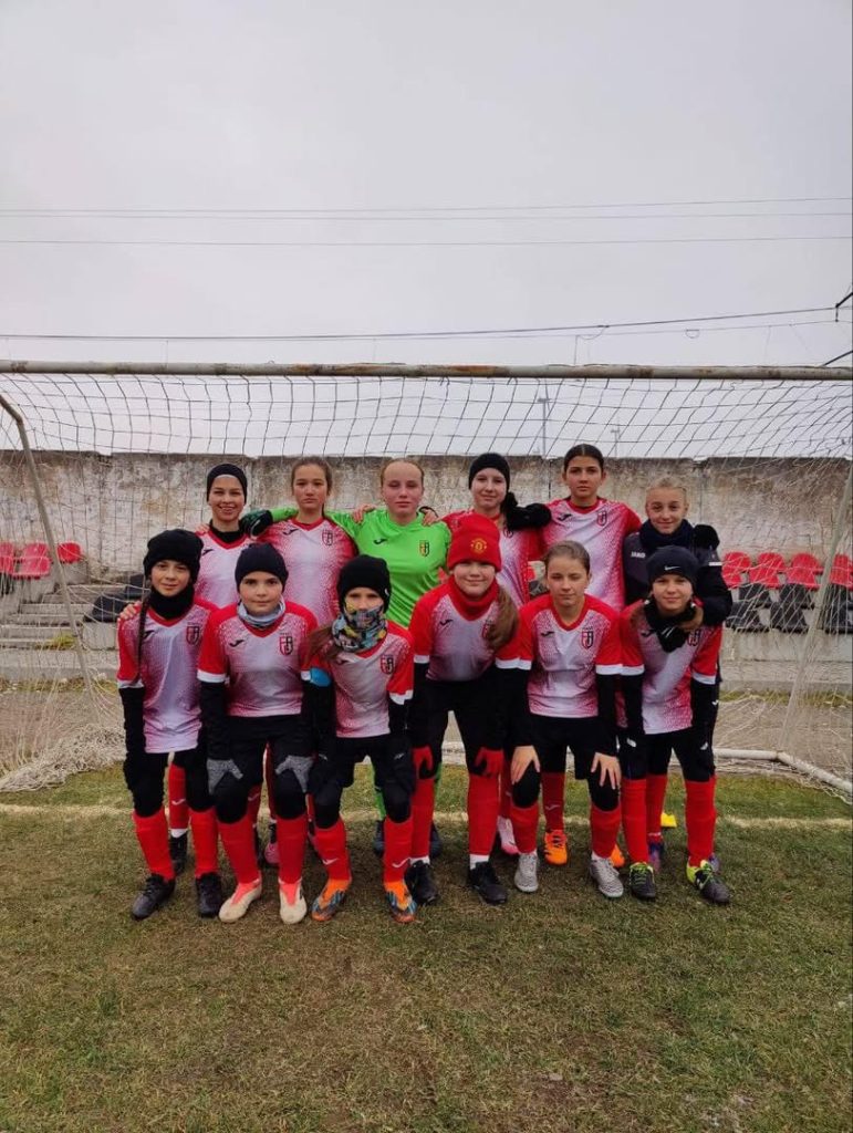 Чемпіонат України з футболу серед дівчат WU-13
